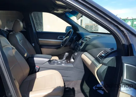 2016 Ford Explorer Xlt из США, поврежденный, VIN 1FM5K7D82GGA63333